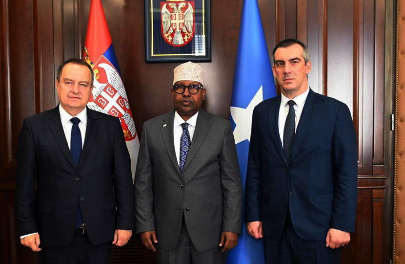 Somali and Serbian Defense Ministers Discuss Strengthening Cooperation in Belgrade